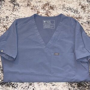 Figs Catarina light purple scrub top